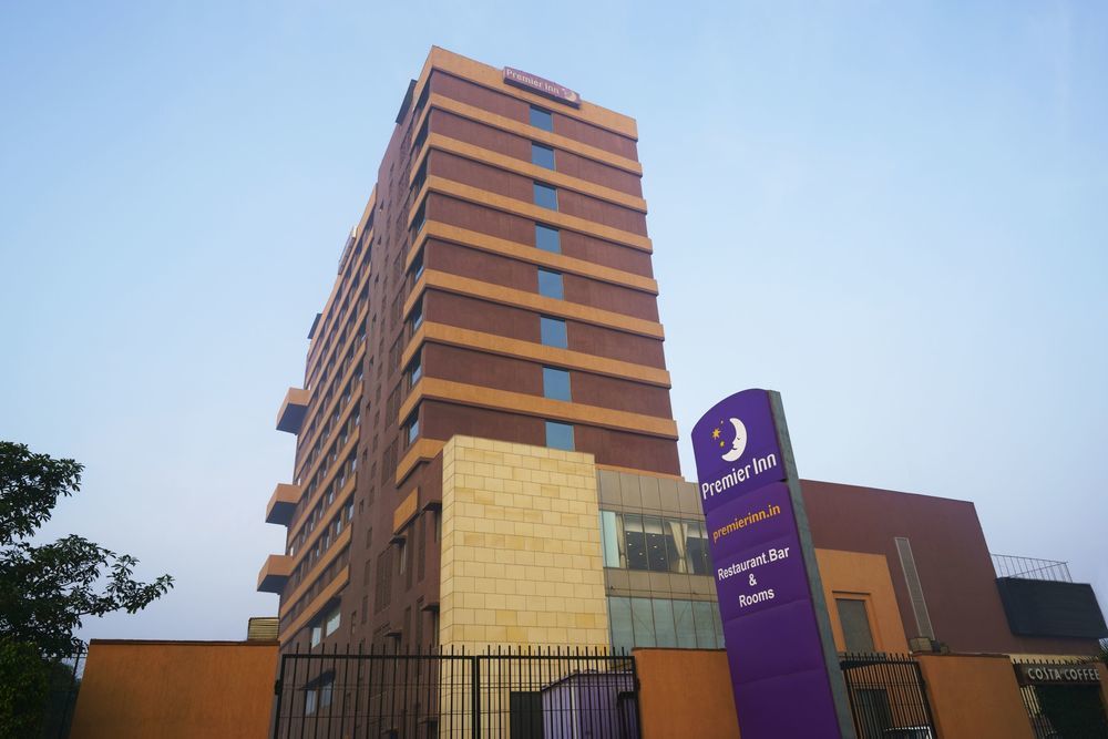 Caspia Hotel New Delhi Dış mekan fotoğraf