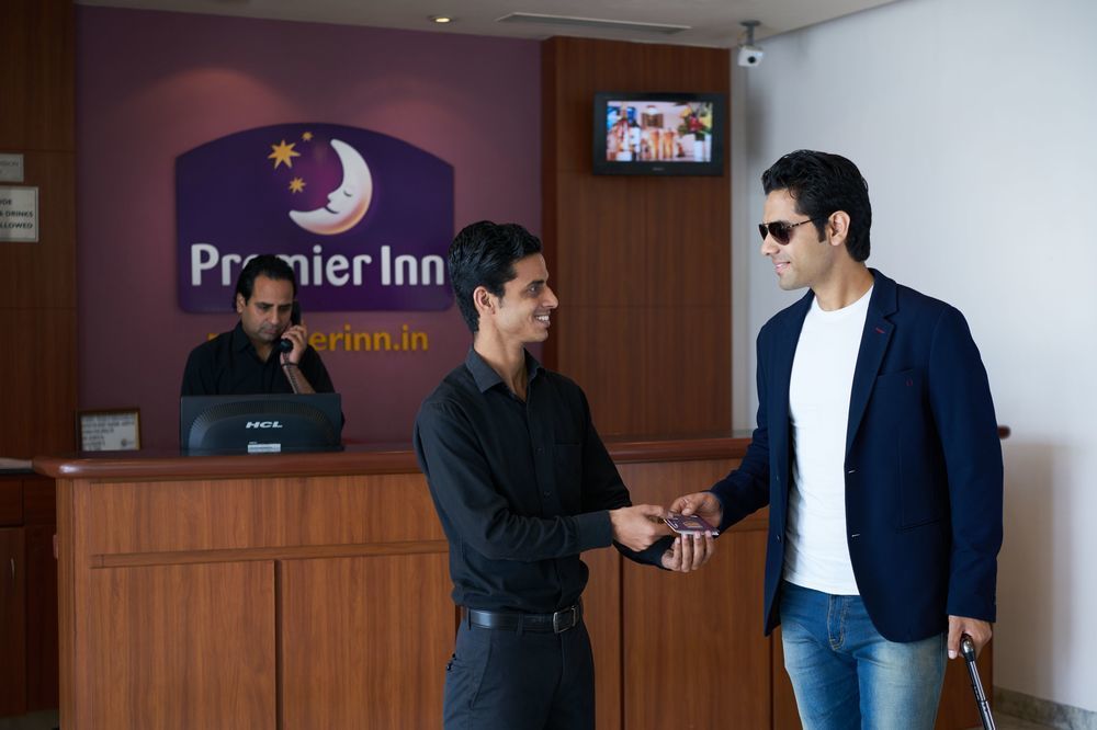 Caspia Hotel New Delhi Dış mekan fotoğraf