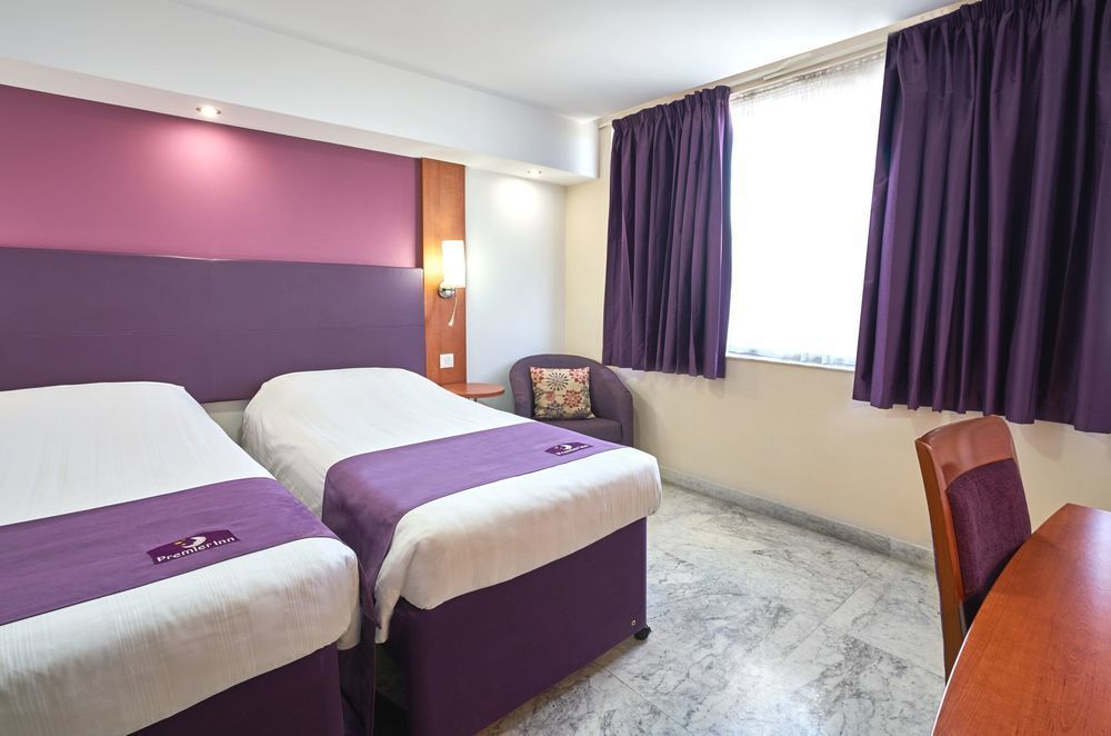 Caspia Hotel New Delhi Dış mekan fotoğraf